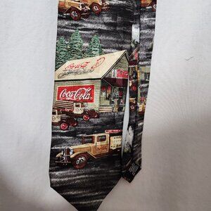 Coca-Cola Men's Tie, Old Trucks, Coca-Cola Building Scene - New With Tags
